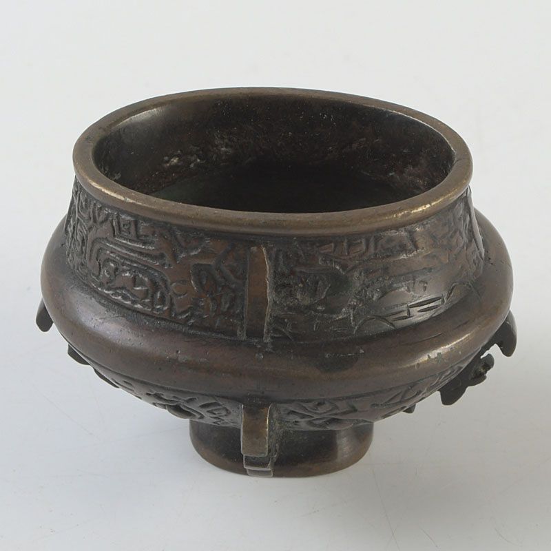 美術品・アンティーク・コレクション 中国 古銅宣徳銅 神獣饕餮文 香炉