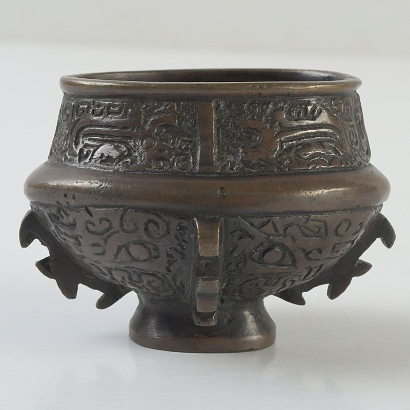 美術品・アンティーク・コレクション 中国 古銅宣徳銅 神獣饕餮文 香炉