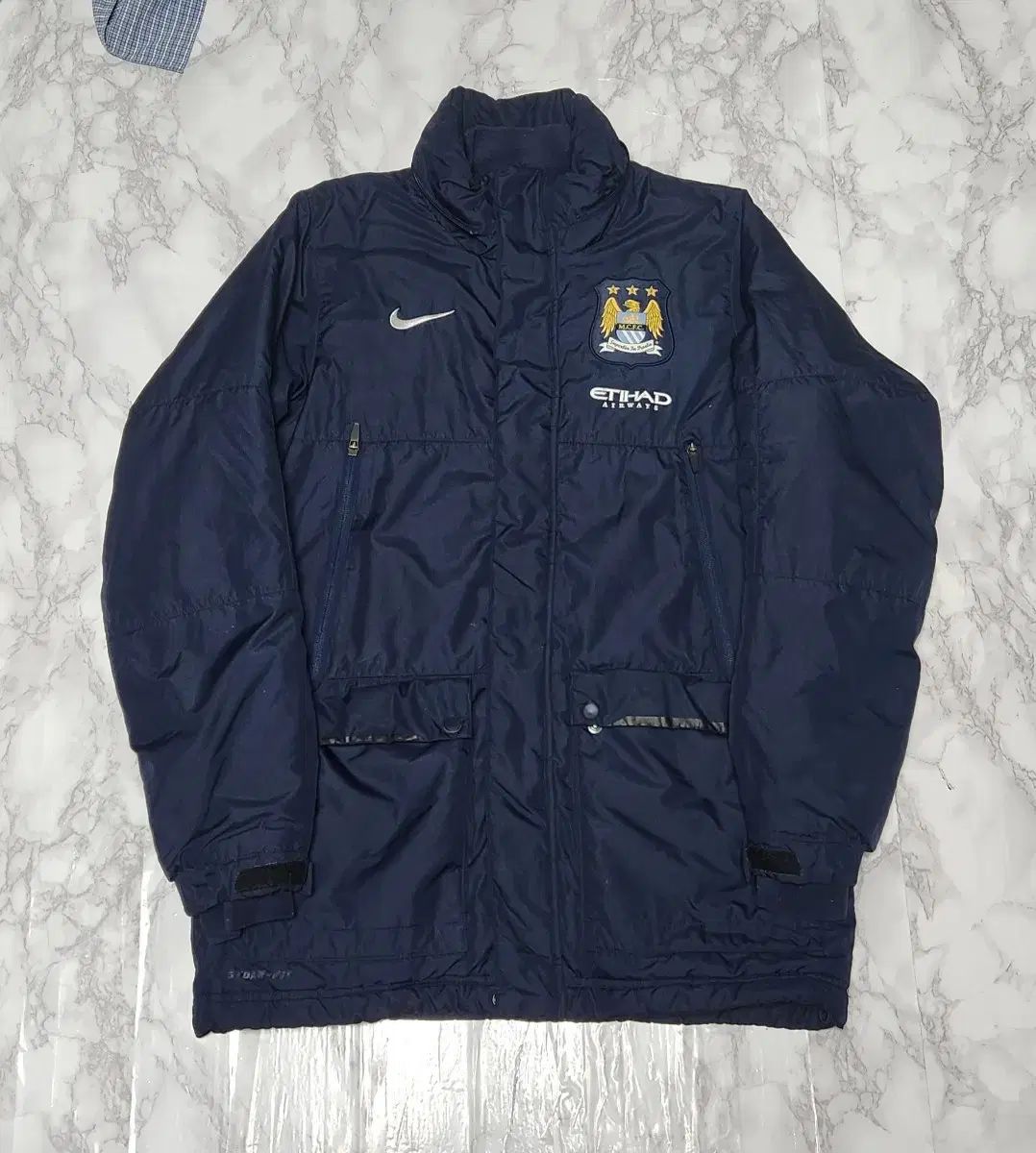 Nike マンチェスターシティ ダウンジャケット ナイキ マンチェスターシティ ダウン ジャケット PUMA マンチェスター