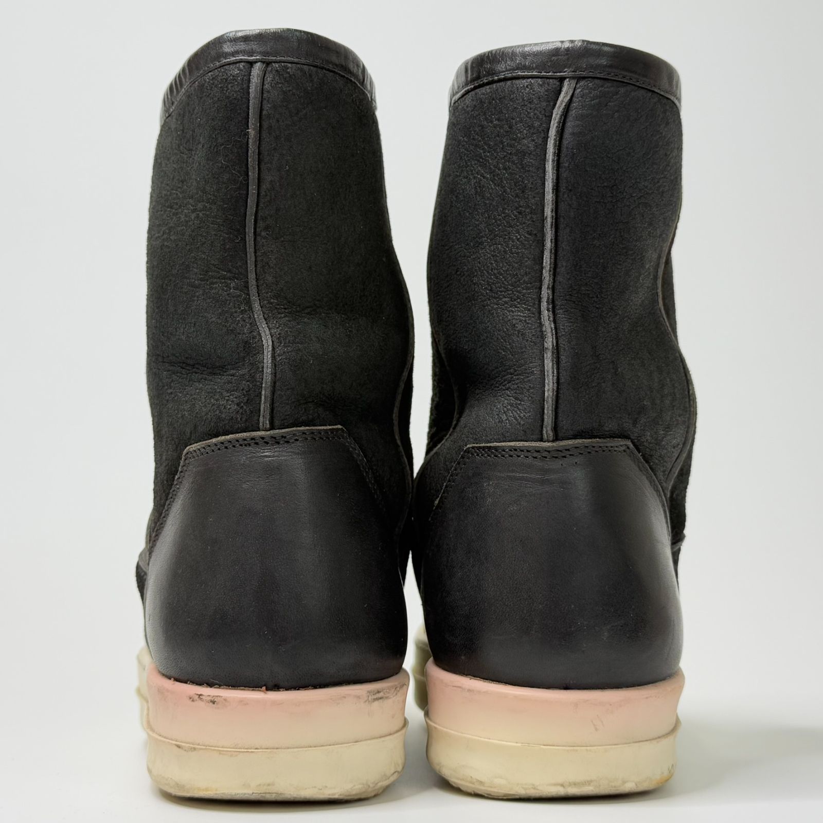 ムートンブーツ スニーカー