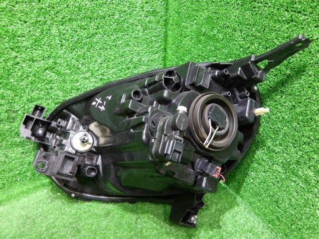 マーチ K13 右ヘッドライト 後期 マーチ K13⁄NK13 純正 後期 右 ヘッド