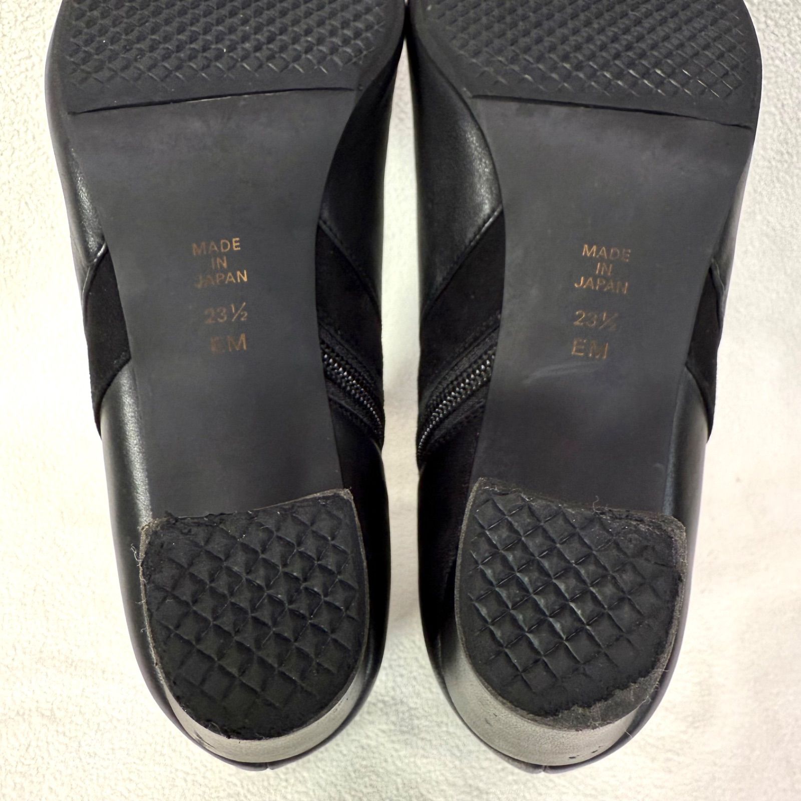 良品・23.5✨ダイアナ 金具 サイドジップ ポインテッドトゥ ショート