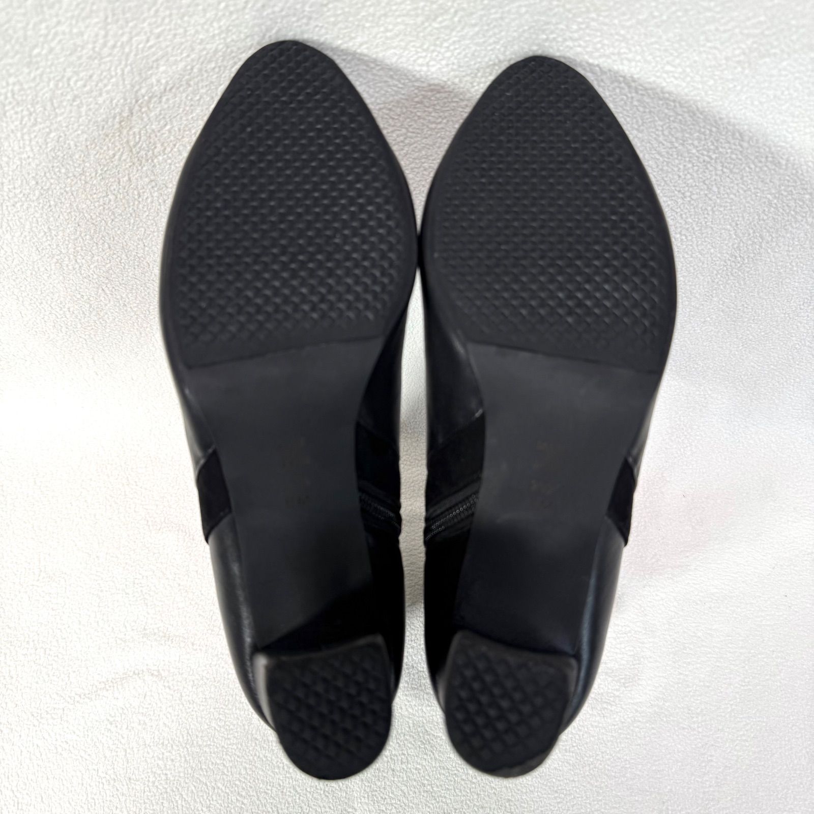 良品・23.5✨ダイアナ 金具 サイドジップ ポインテッドトゥ ショート