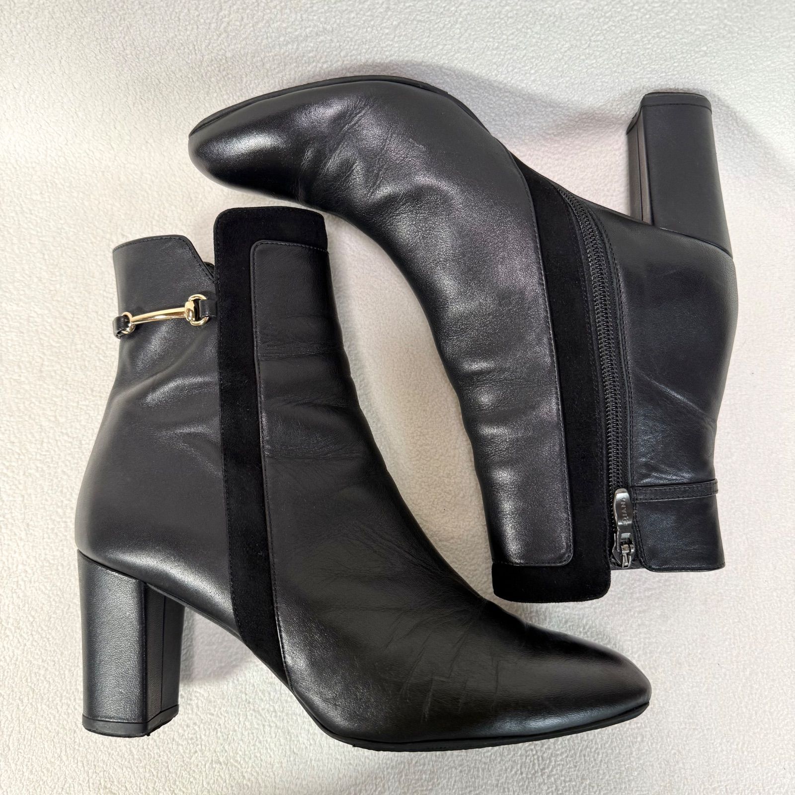 良品・23.5✨ダイアナ 金具 サイドジップ ポインテッドトゥ ショート