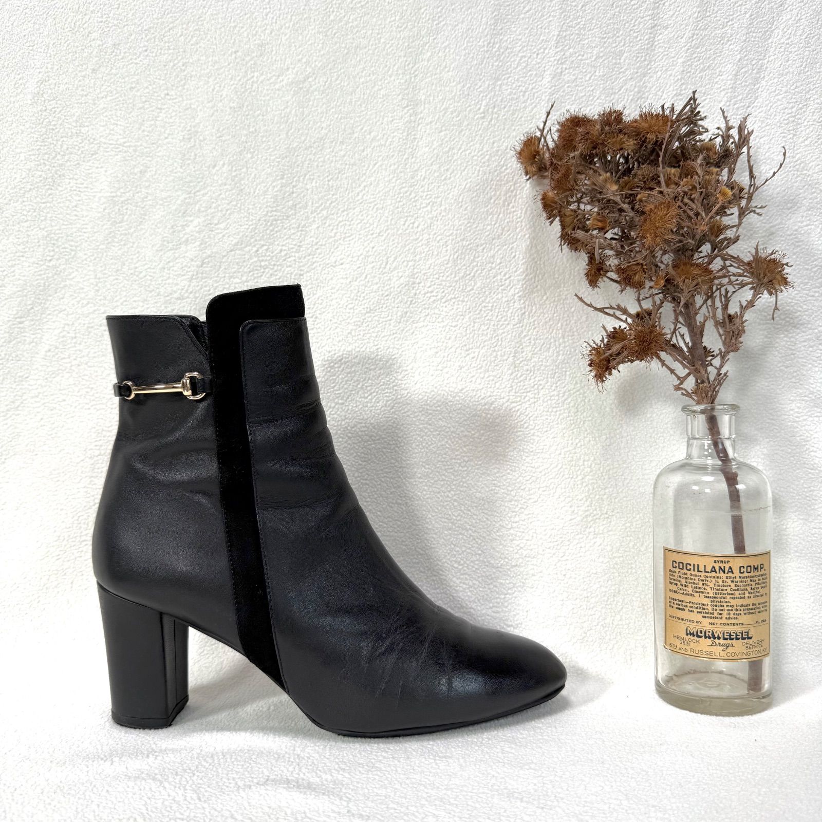 良品・23.5✨ダイアナ 金具 サイドジップ ポインテッドトゥ ショート