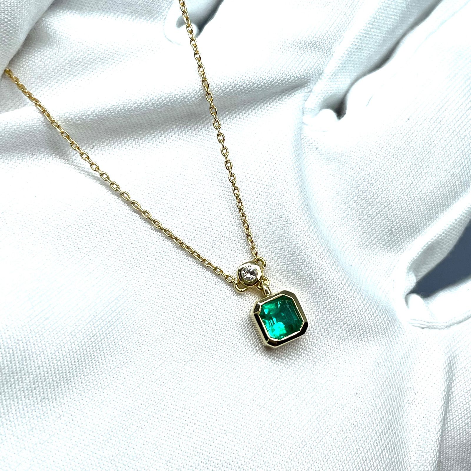 MILAMORE ミラモア ネックレス K18 WG MILAMORE ミラモアネックレス K18 WG