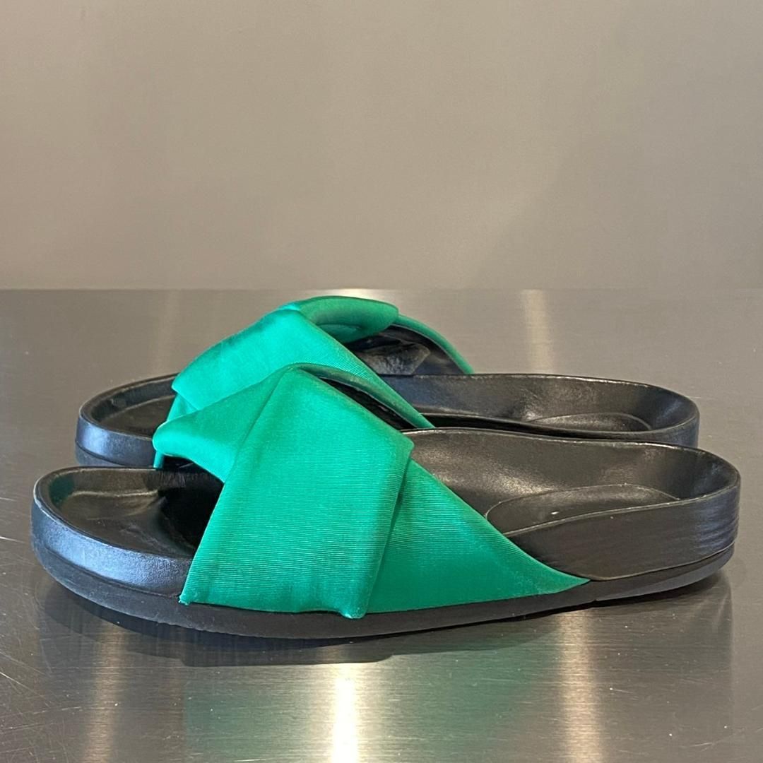 CELINE セリーヌ 35 フラットサンダル