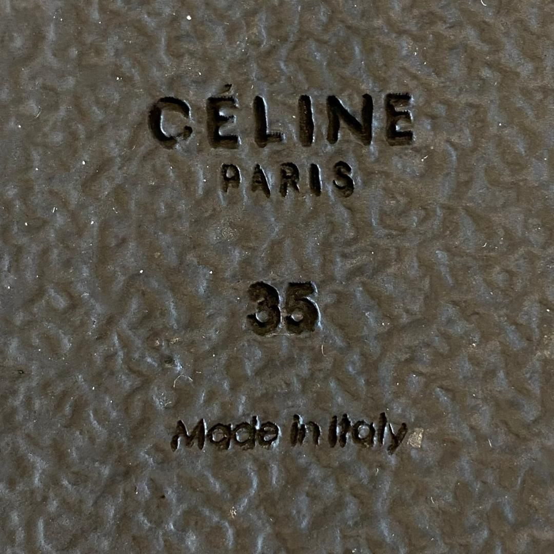 フラットサンダル