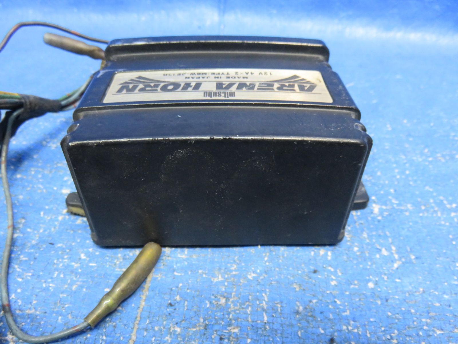 アリーナホーン2 ミツバ LA7372* 動作OK ミツバ アリーナホーン MITSUBA ARENA HORN /MBW-2E13R