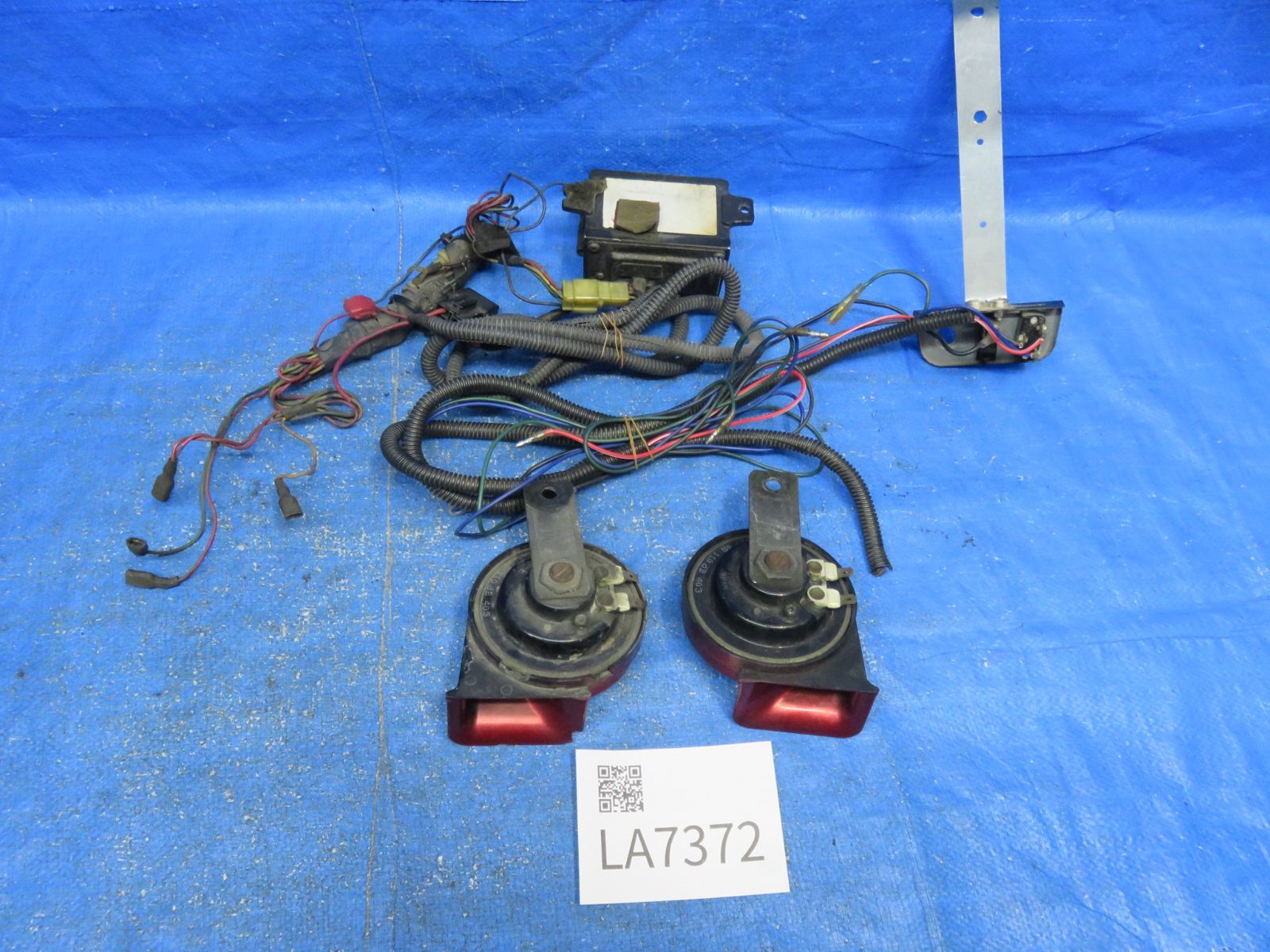 LA7372* 動作OK ミツバ アリーナホーン MITSUBA ARENA HORN /MBW-2E13R