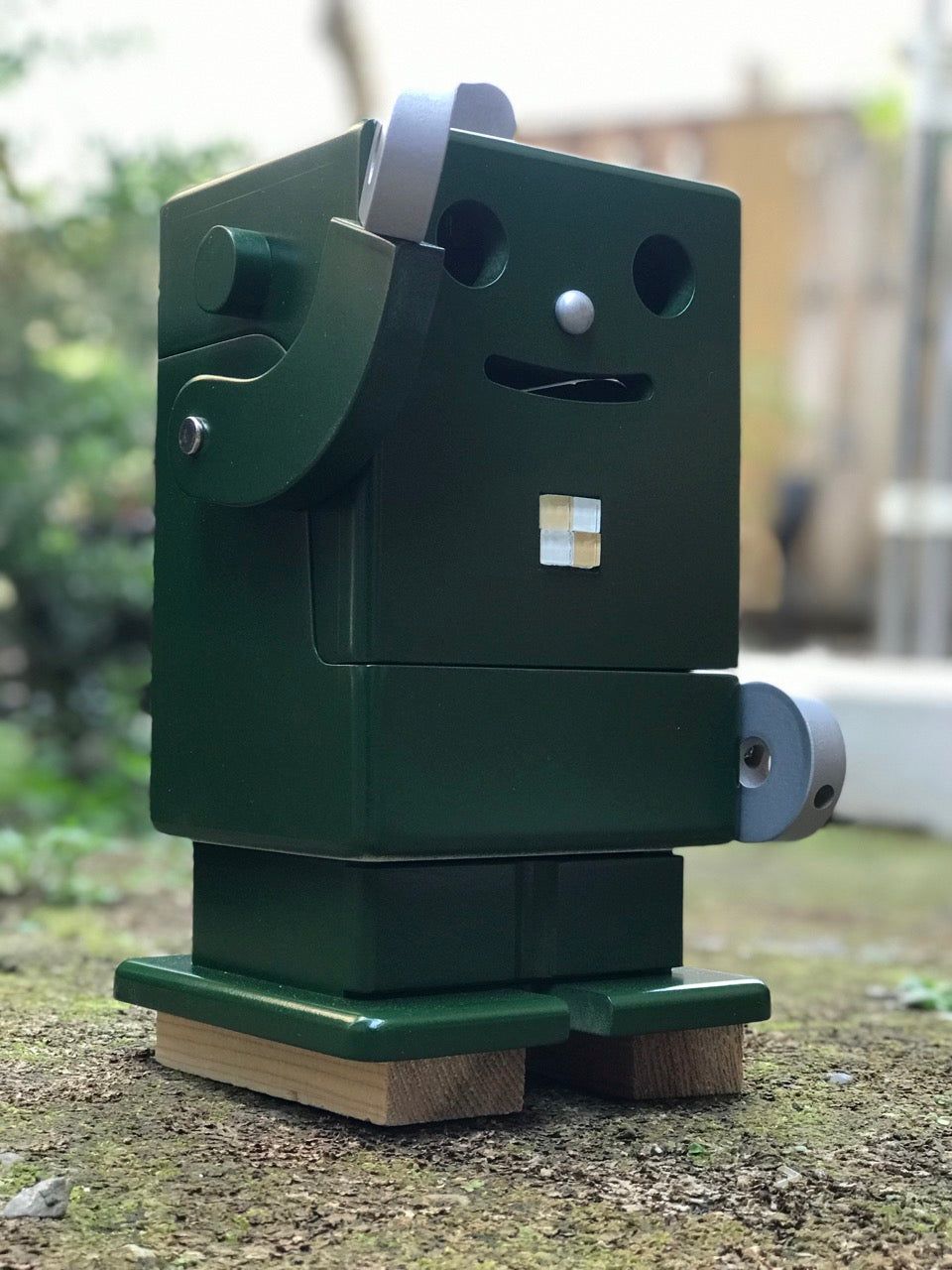 ロボット型卓上収納 PICO