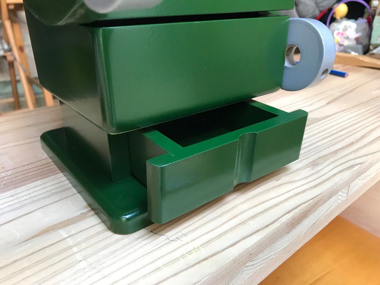 ロボット型卓上収納