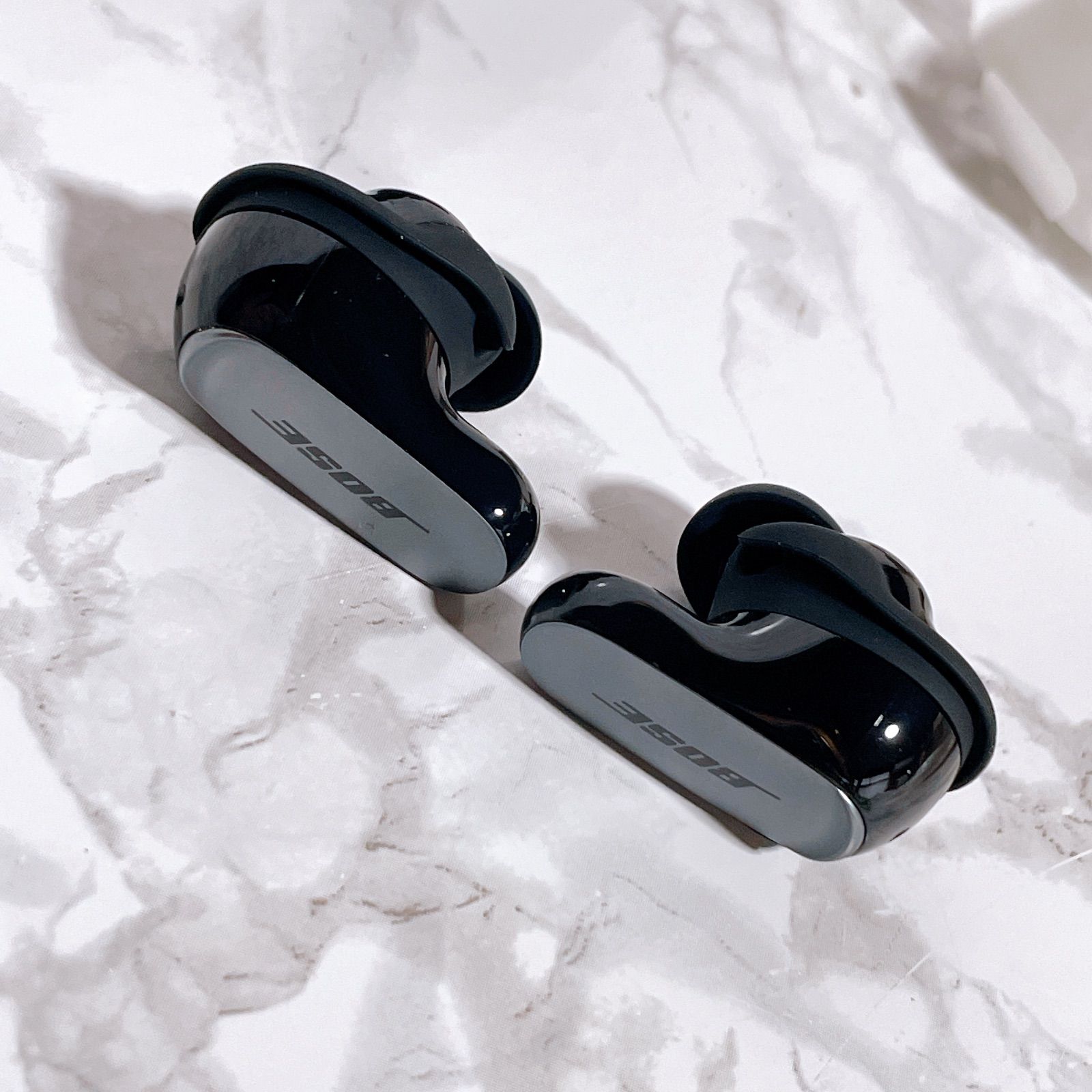 未使用Bose QuietComfort Ultraワイヤレスイヤホン 第１世代 Bose quietconfort ultra 第一世代 ブラック 美品 Bose QuietComfort