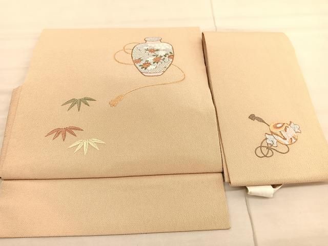 平和屋着物 つけ帯 総刺繍 陶器笹花文 鬼しぼ縮緬 正絹 hv