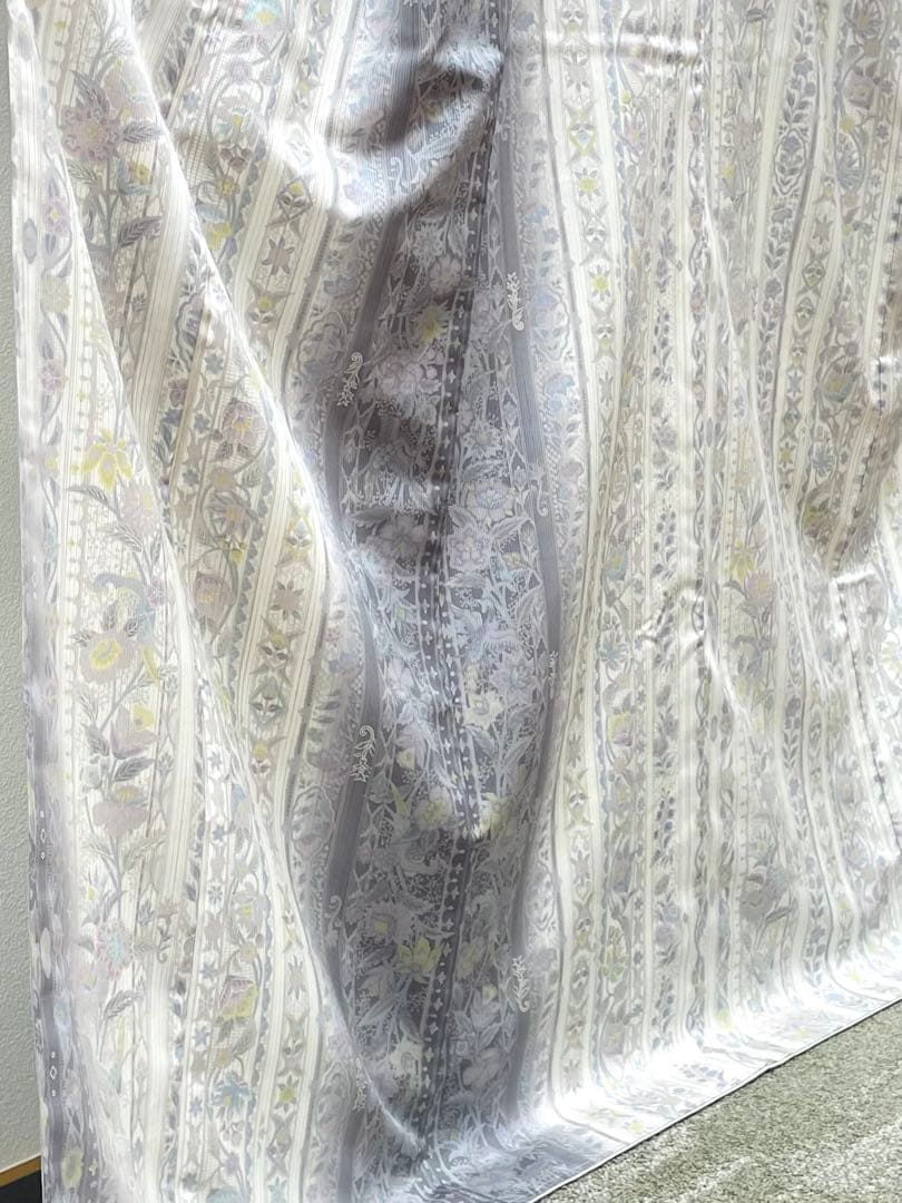 本場縞大島 染大島 訪問着 本場大島紬 総柄 更紗文様 正絹 旗印 躾糸