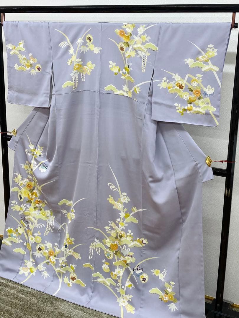 訪問着 蔓草文様 型友禅 金彩 紋意匠 正絹 躾糸付き 暗い青系 楽天市場】50％割引＼30％OFF+20％クーポン+ポイント10倍／訪問着 正絹