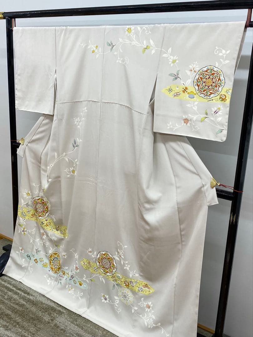 京友禅 桜尽くし 金駒 金彩 一つ紋 訪問着 正絹 躾糸付き X561 京友禅 桜尽くし 金駒 金彩 一つ紋 訪問着 正絹 躾糸付き