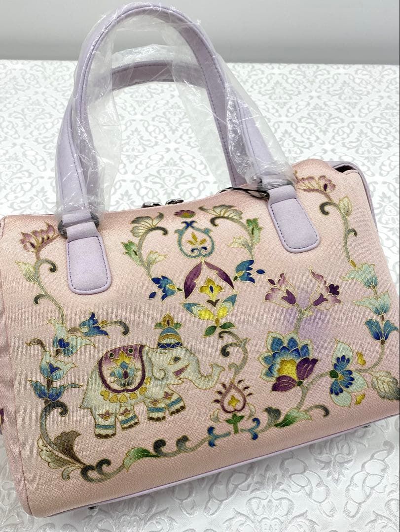 岡重謹製 バッグ OKAJIMA 京友禅 象 唐花 ちりめん 金彩 正絹 - メルカリ