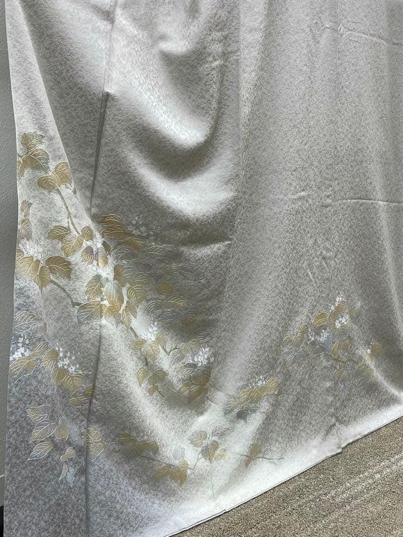 金彩友禅 和田光正 落款入 付け下げ 訪問着 銀彩 紋意匠 桐 正絹 躾糸