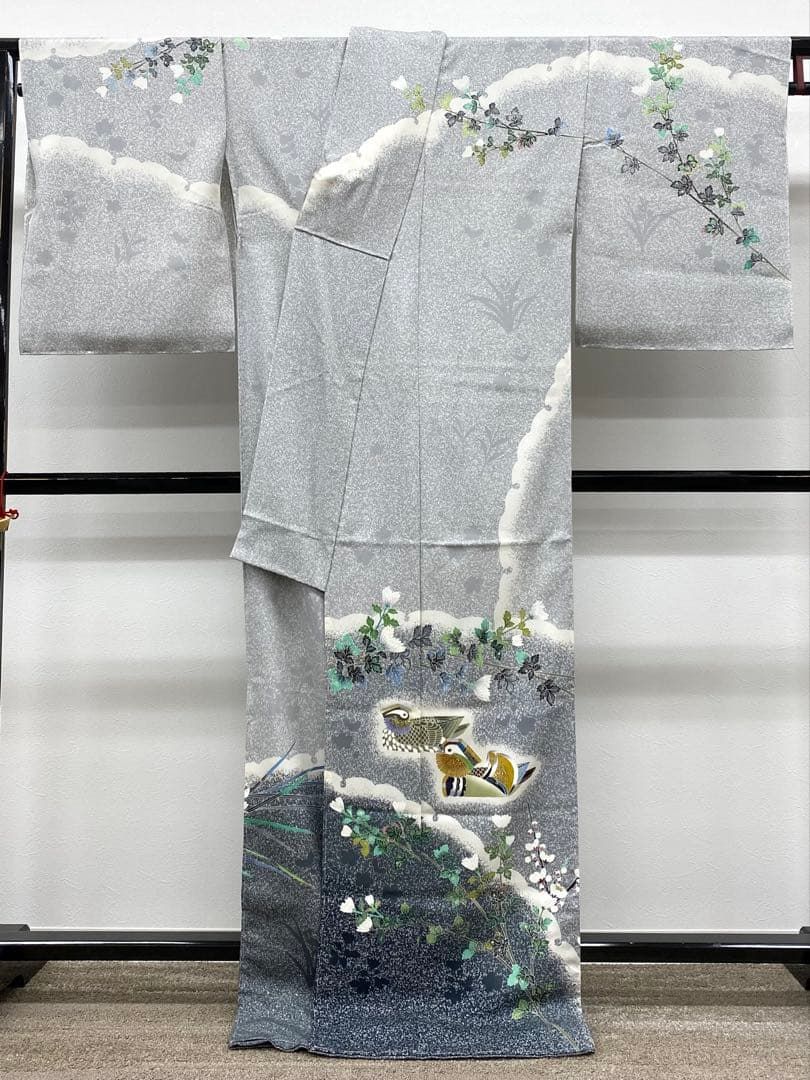 羽田登喜男 訪問着 落款入 仮絵羽 未仕立て品 金彩 叩き染 紋意匠 正絹