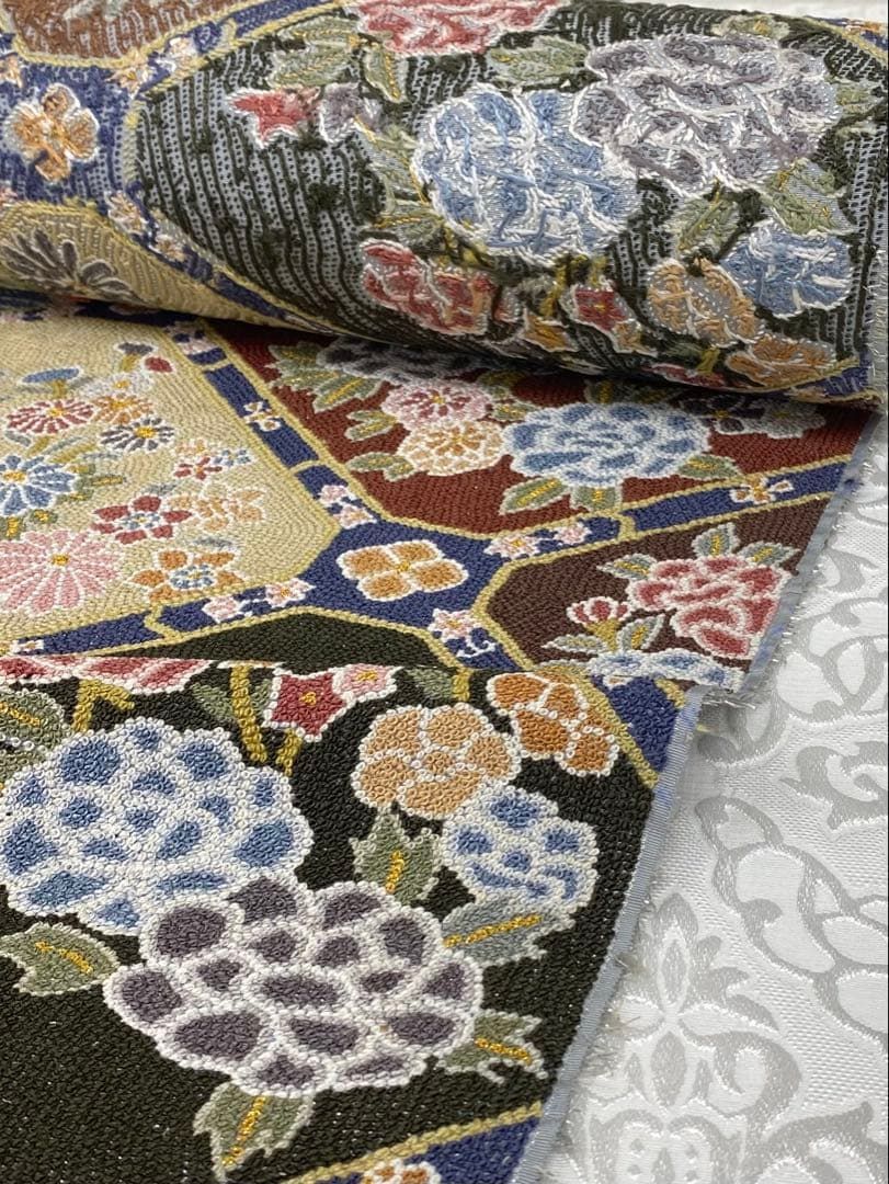 二百万粒 極上 総相良刺繍 袋帯 反物 蜀江文 金糸 正絹 帯裏付き 六通 二百万粒 極上 総相良刺繍 袋帯 反物 蜀江文 金糸 正絹 帯裏