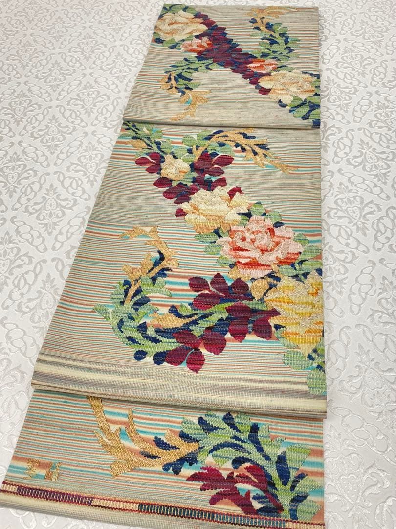 特選 山鹿清華 手織錦 綴れ織 袋帯 薔薇 金糸 正絹 お太鼓柄 桐箱付き