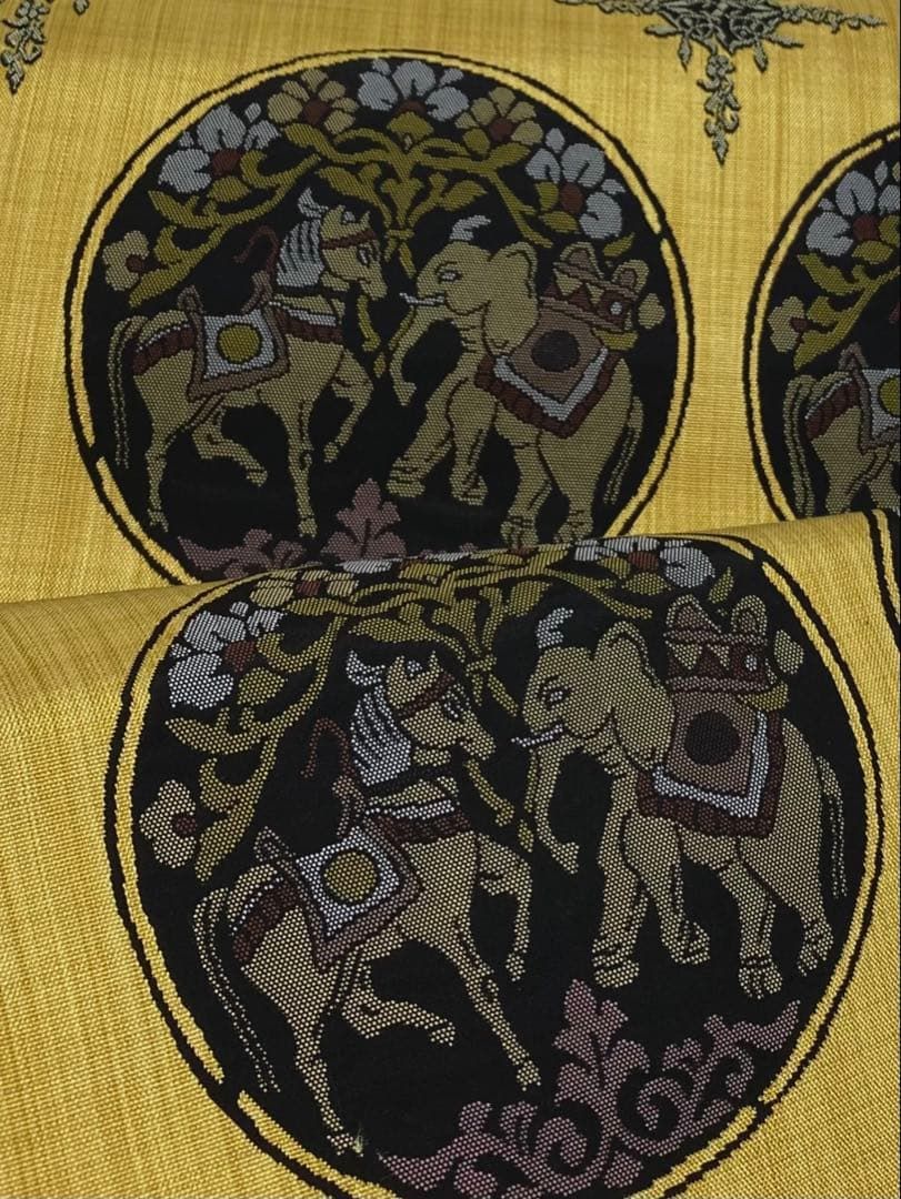 正倉院 織の弘彩