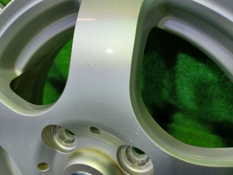 ホイール アルミ