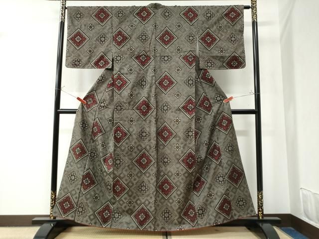 平和屋着物●本場大島紬　龍郷絣　正絹　逸品　CABE2478yc 平和屋着物○本場大島紬 龍郷絣 正絹 逸品 CABE2478ycの通販 by 平和屋
