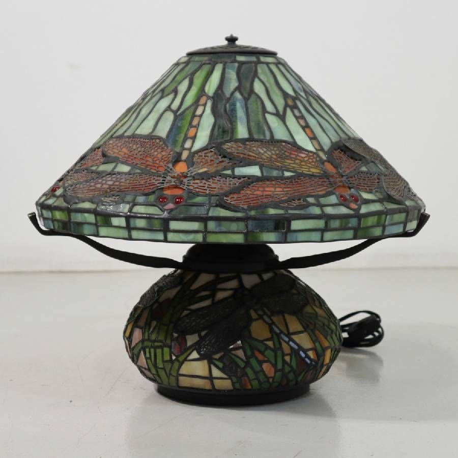 フランスベッド ティファニーランプ調 ステンドグラスランプ 蜻蛉柄