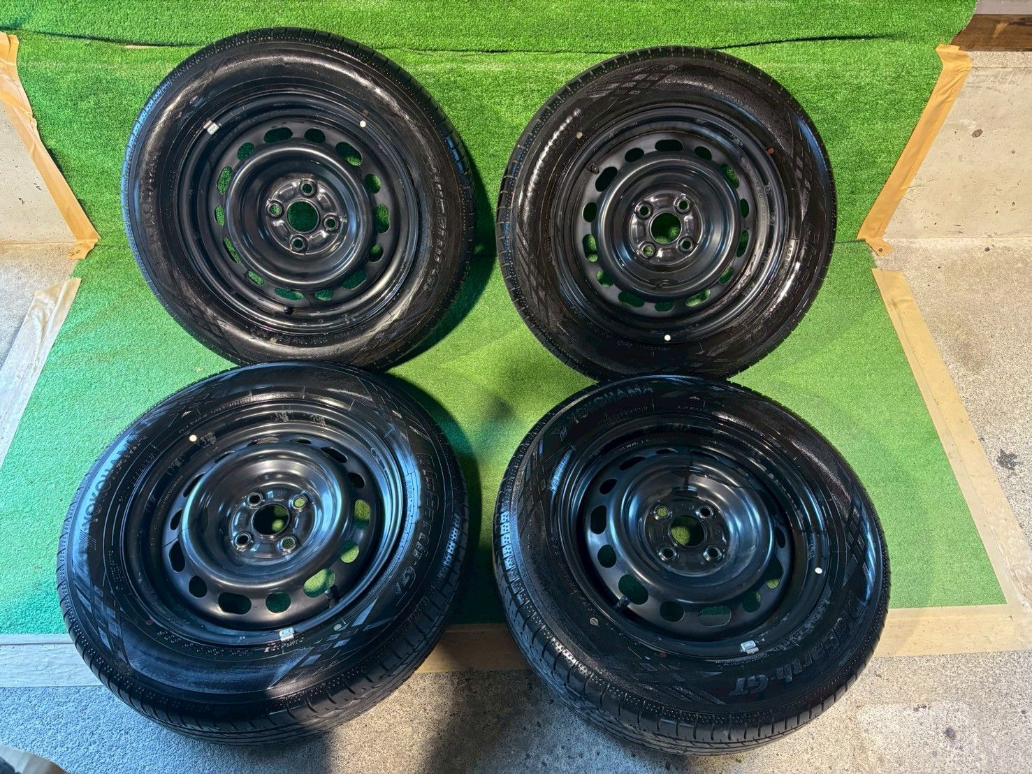 マツダ2 DJLAS ノーマルタイヤスチールホイールセット 185 65 R 15 み