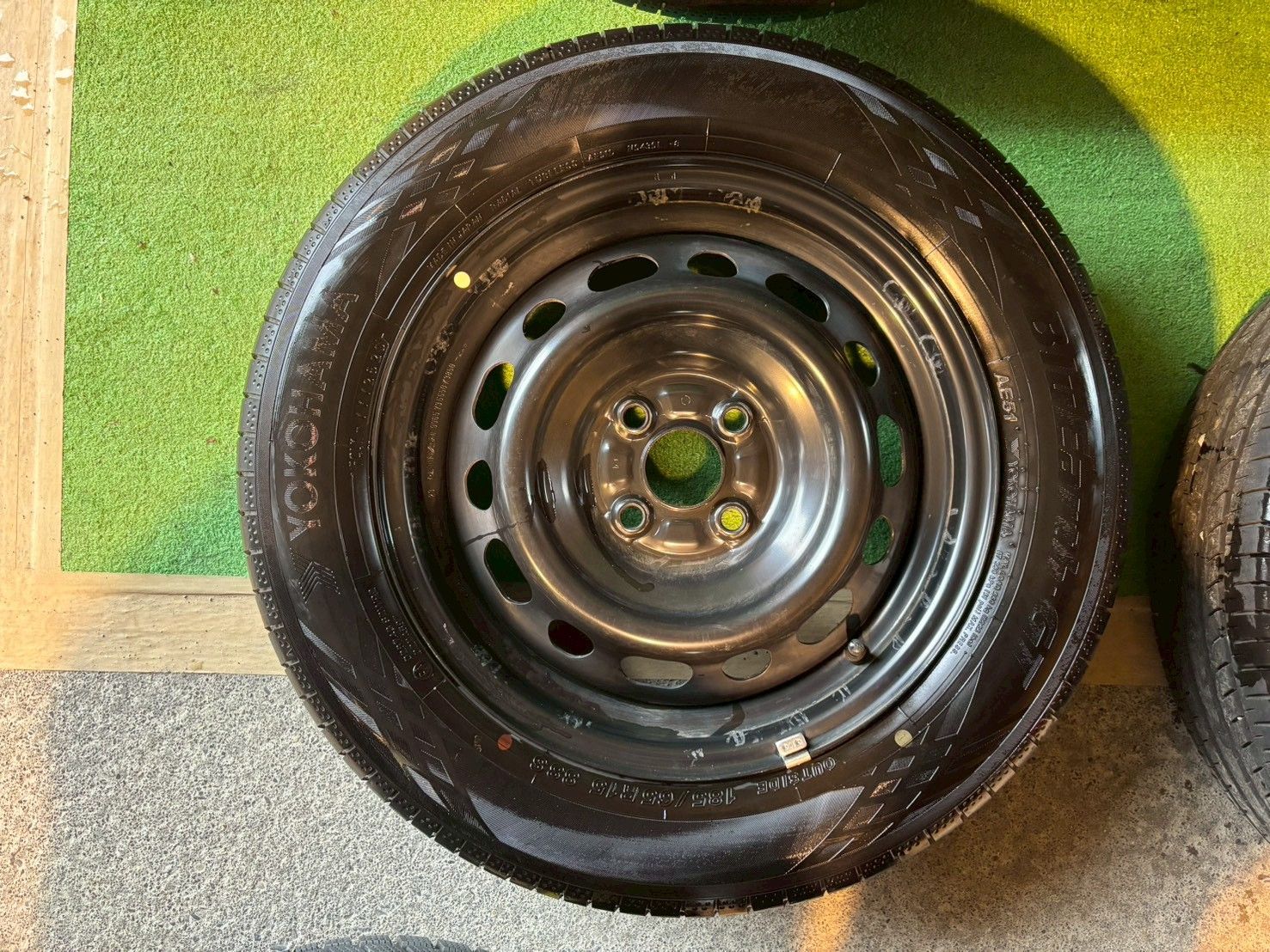 ノーマルタイヤスチールホイールセット