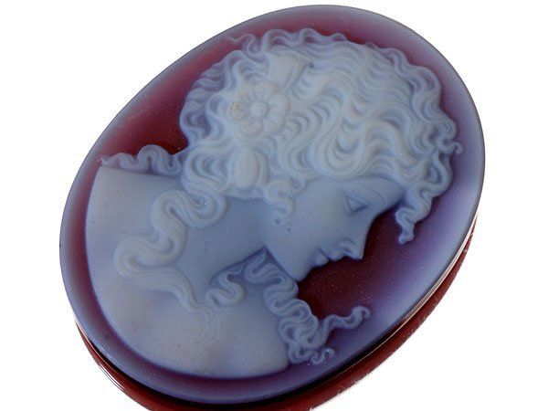 ジュエリー極】美しい女性の横顔の彫刻 高級レッドストーンカメオ
