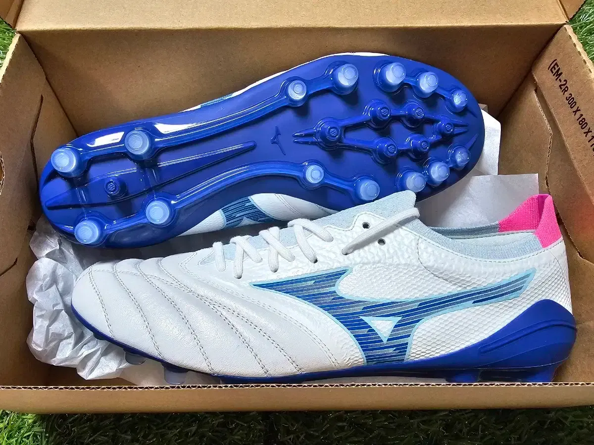 ★新品★ モレリアネオ3β エリート25.5cm ☆新品☆ モレリアネオ3β エリート25.5cm