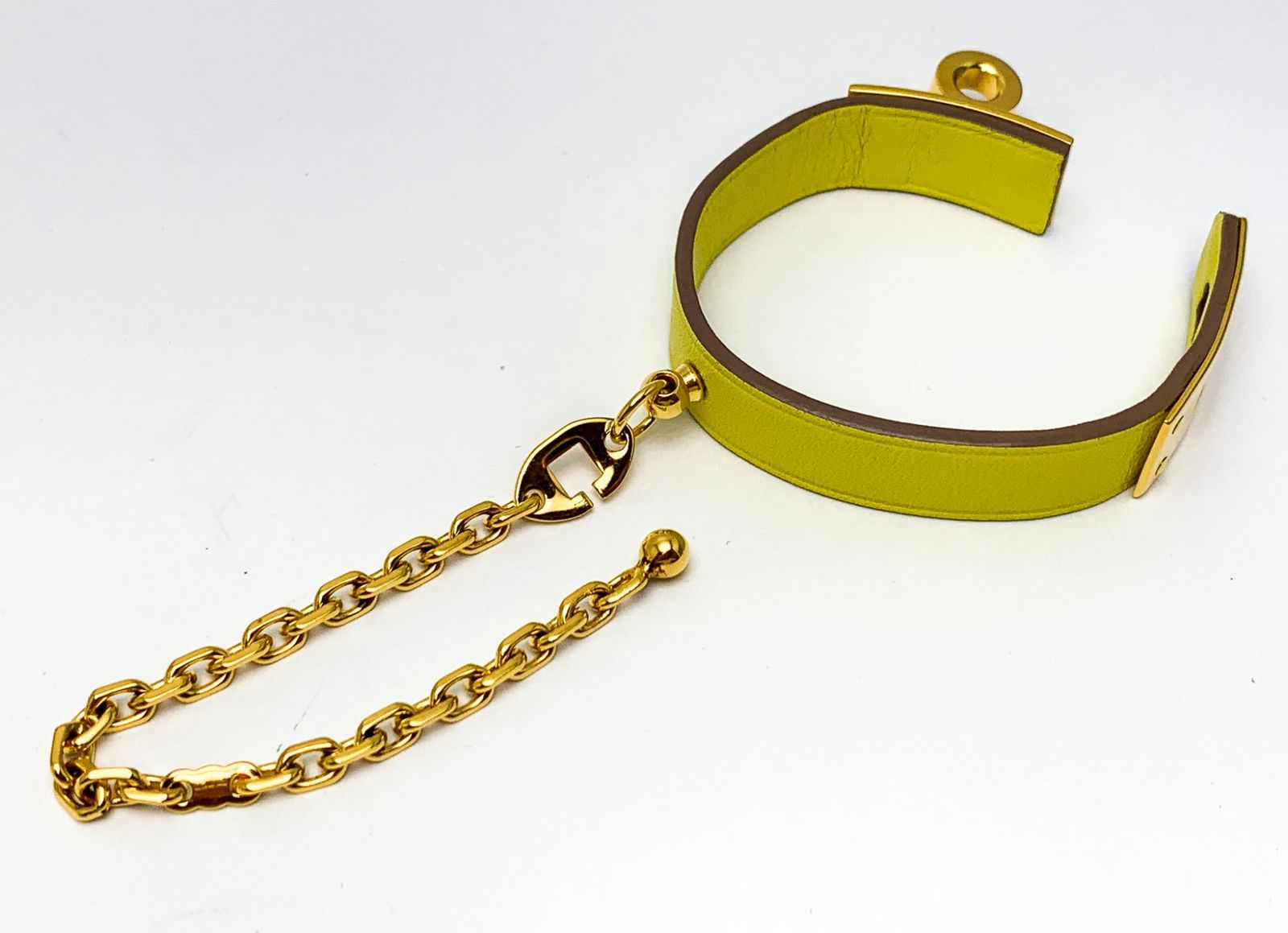 ケリー イエロー