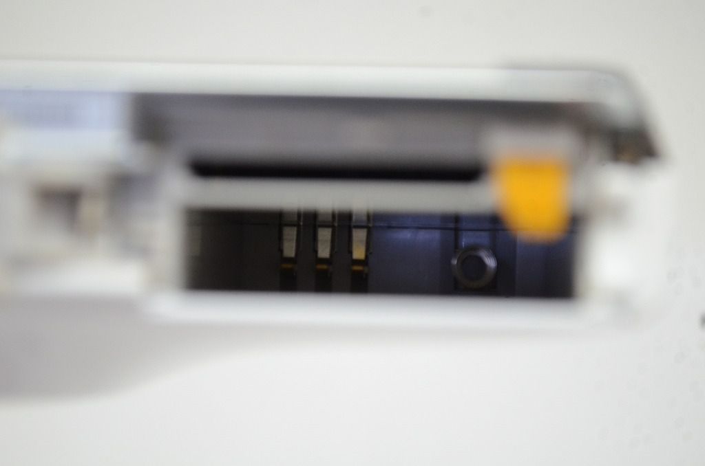 Canon IXY 20IS PC1271 充電器 箱 説明書 ゴールド 動作品 【中古