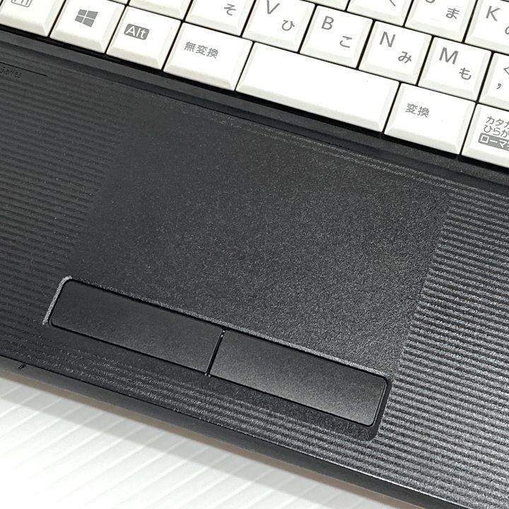 2023年製✨第12世代i5＆SSD/メモリ16GB✨カメラ付き 薄型パソコンPC 訳