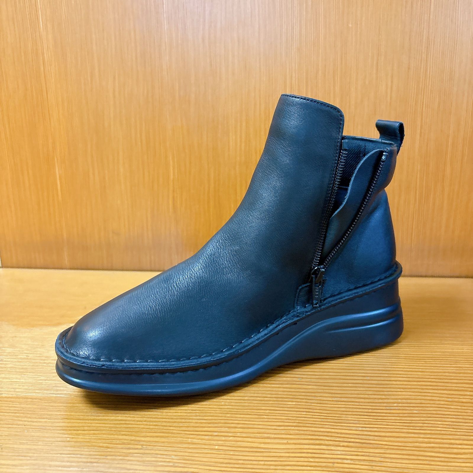 クッション ラクチン おしゃれ ファスナー ショート ブーツ 71281 革靴 Put’s プッツ ブラック 3 E EEE