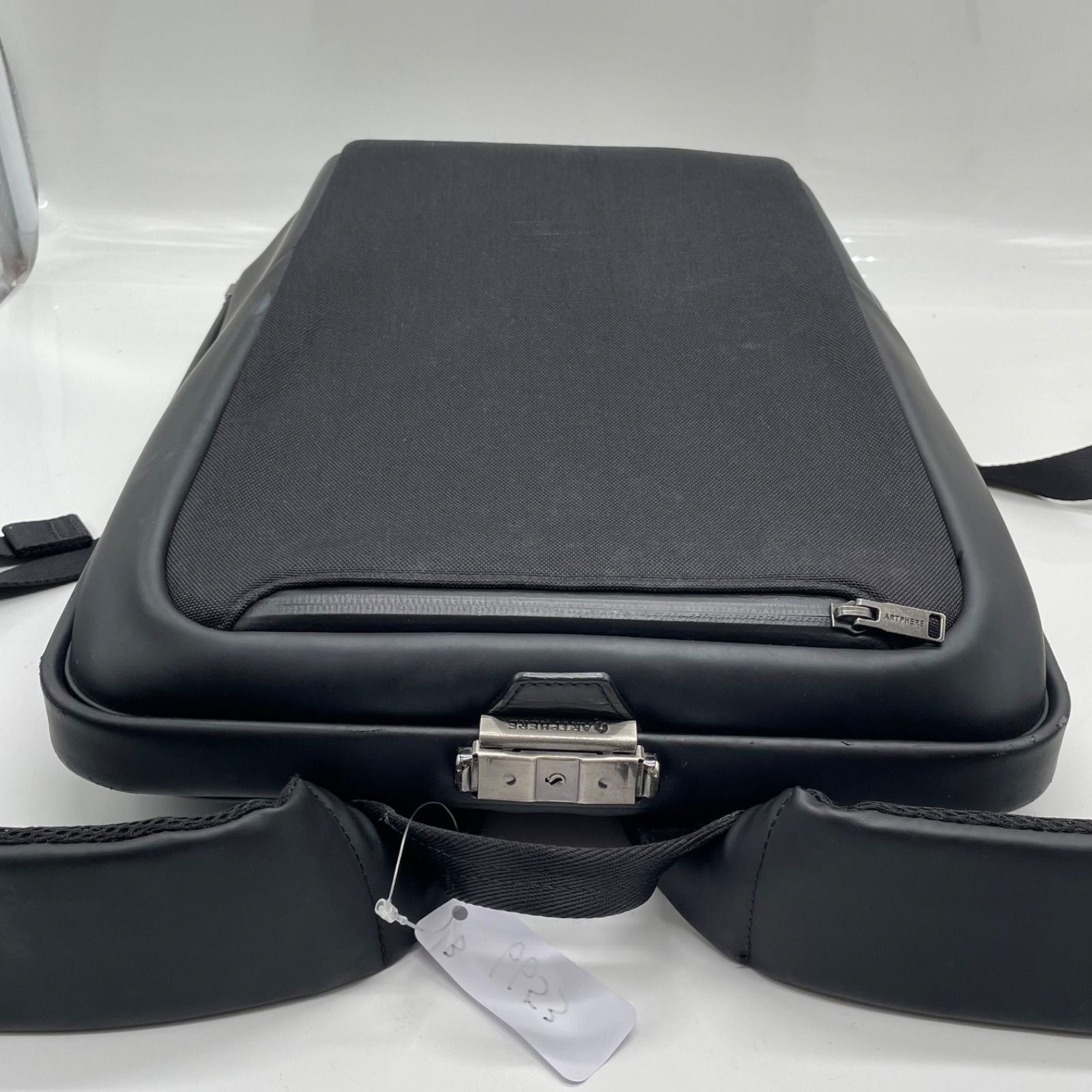 BN6653□アートフィアー フォルテ 縦型 ダレスバッグ バックパック 