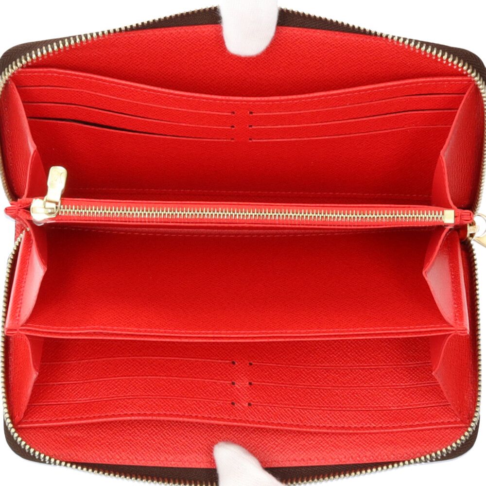 ルイヴィトン ジッピーウォレット