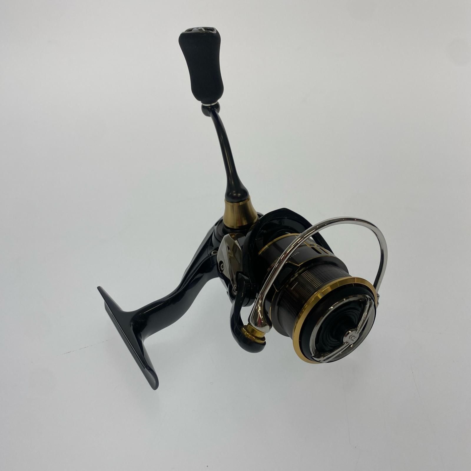 姫路東店 Daiwa ダイワ リール 19バリスティックFW LT2000 スピニングリール 86