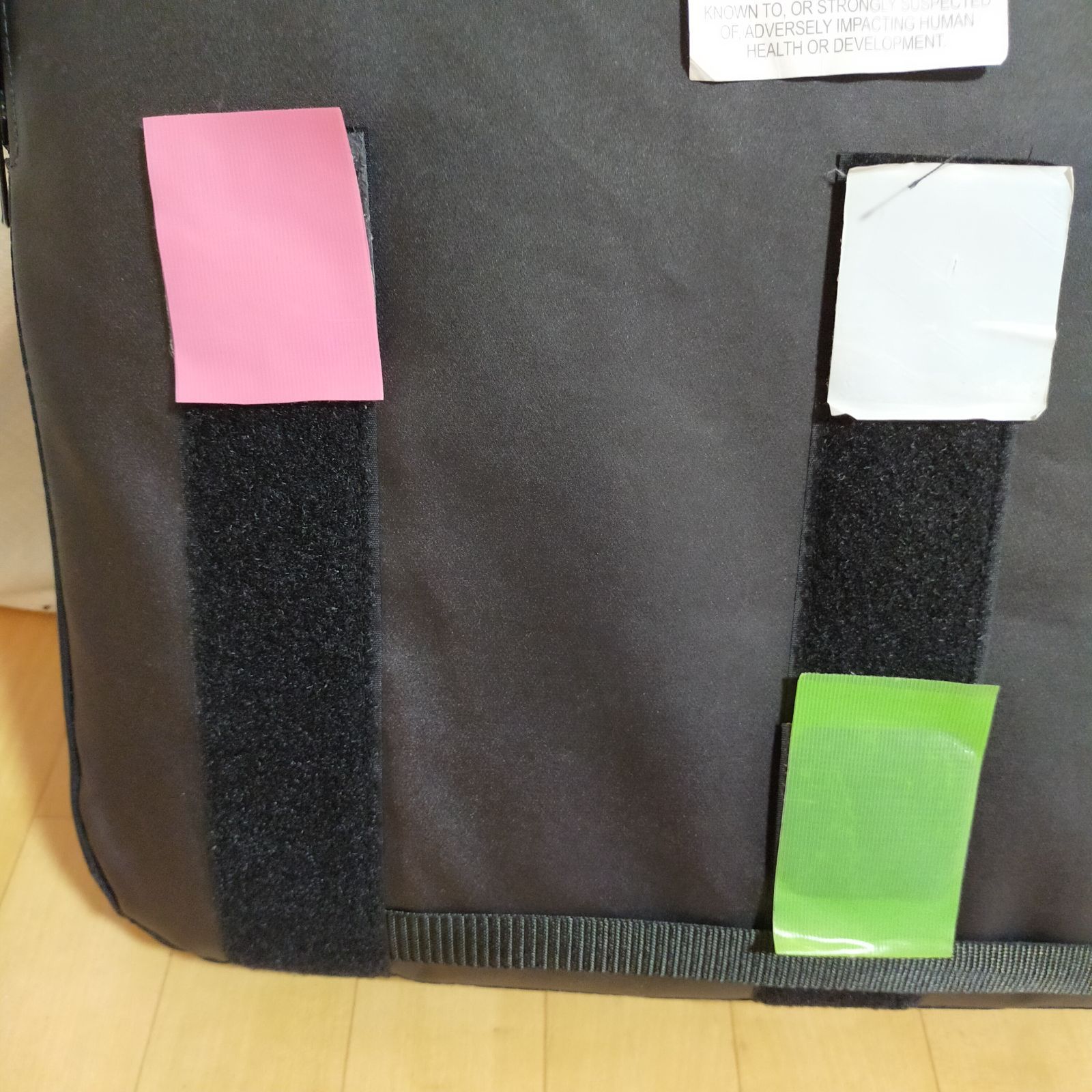  OT-14423 ユーキ トレーディング ソロストレータス 56640 クッション 座布団 床ずれ防止 車いす 車イス 車椅子用 洗浄 消毒済 介護用品 車椅子用クッション 床ずれ防止用品