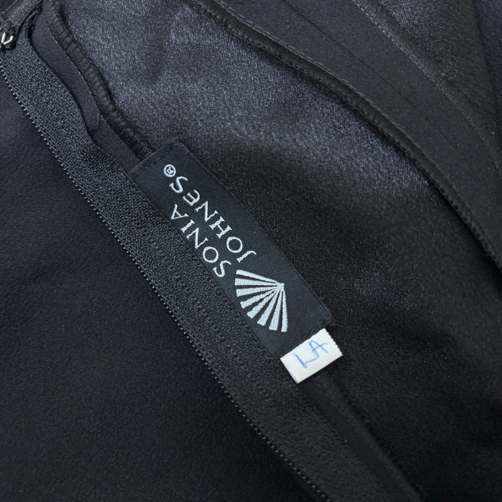 最終値下げ◆フラメンコ衣装ソニアジョーンズ 黒プリーツフリルハイウエストファルダ 最終値下げ◇フラメンコ衣装ソニアジョーンズ 黒プリーツフリルハイ