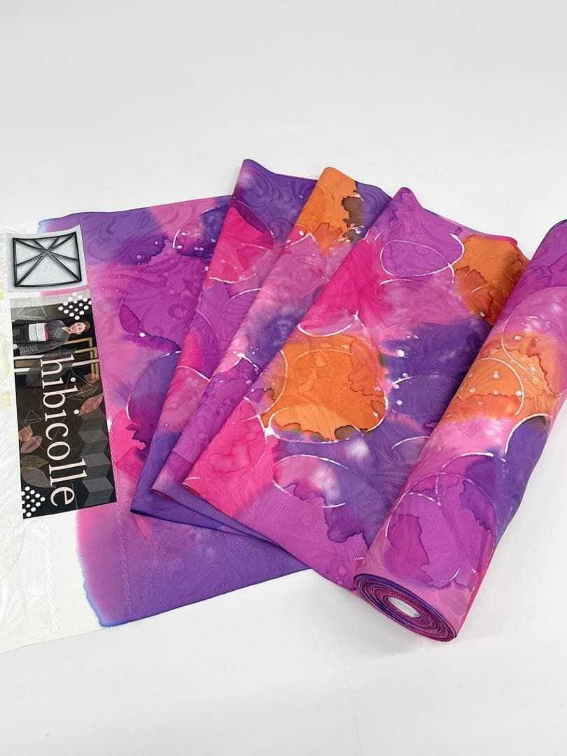 小紋 手染め 紋意匠 個性的 正絹 反物 T9051 - メルカリ