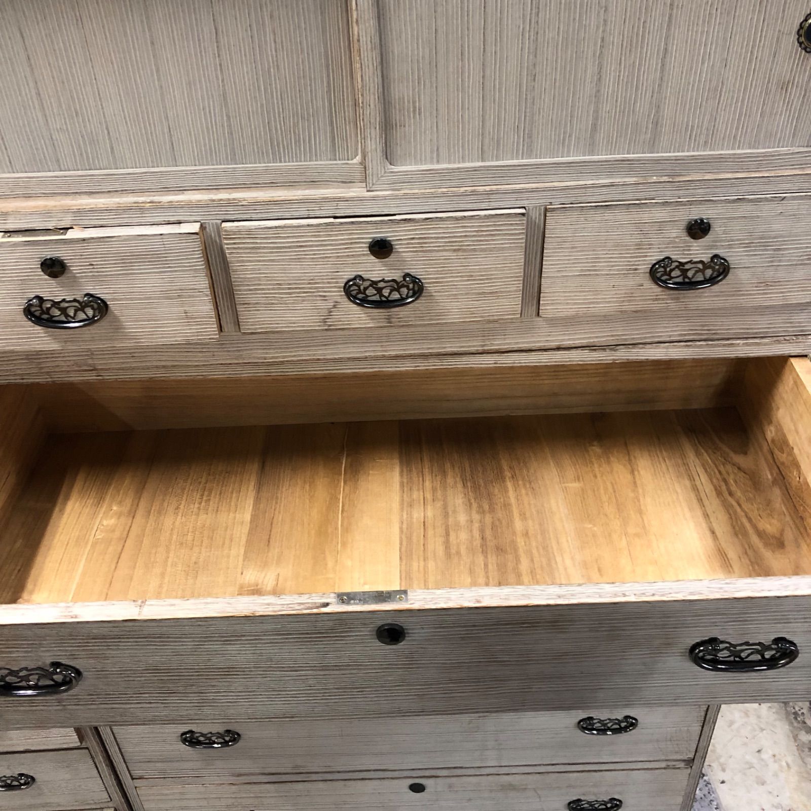 △【値下げ交渉可能】桐箪笥 着物 収納 家具 和家具 アンティーク 和