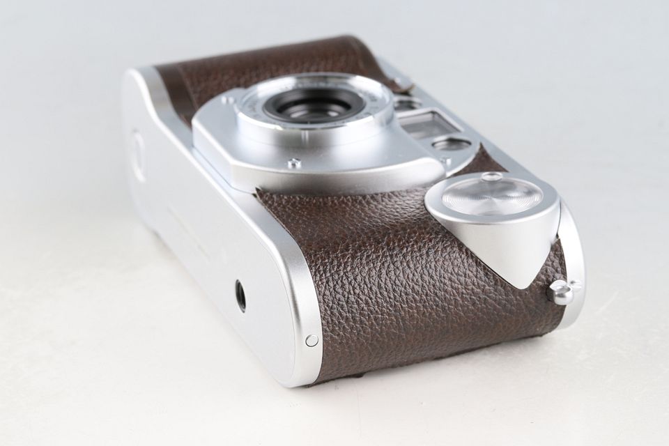 超希少！赤ベロOK！☆人気のolympusカメラ☆オリンパス EE-3