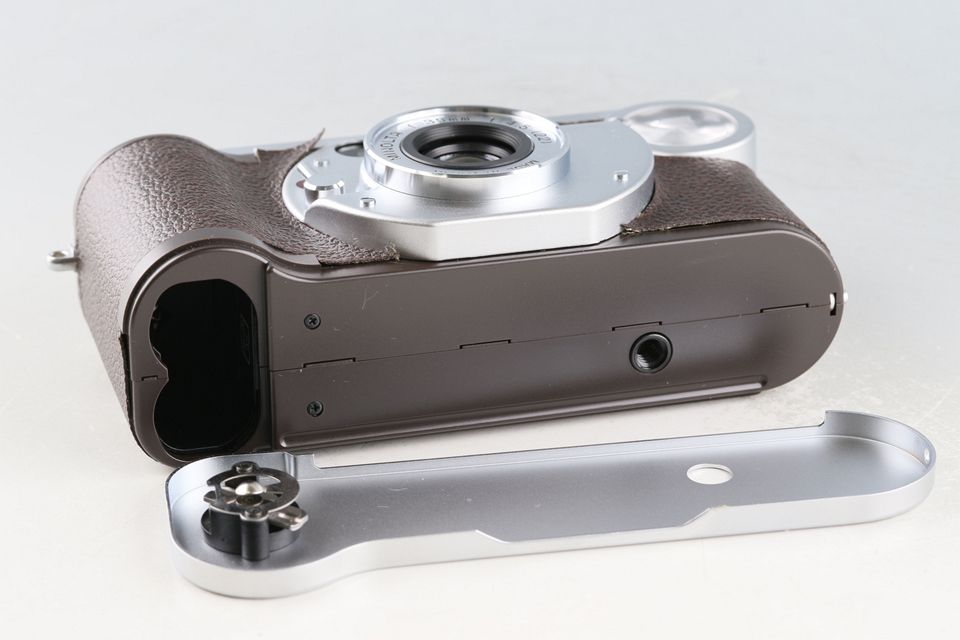 オリンパス μ（ミュー）-III WIDE100【35㎜コンパクトカメラ】 Olympus