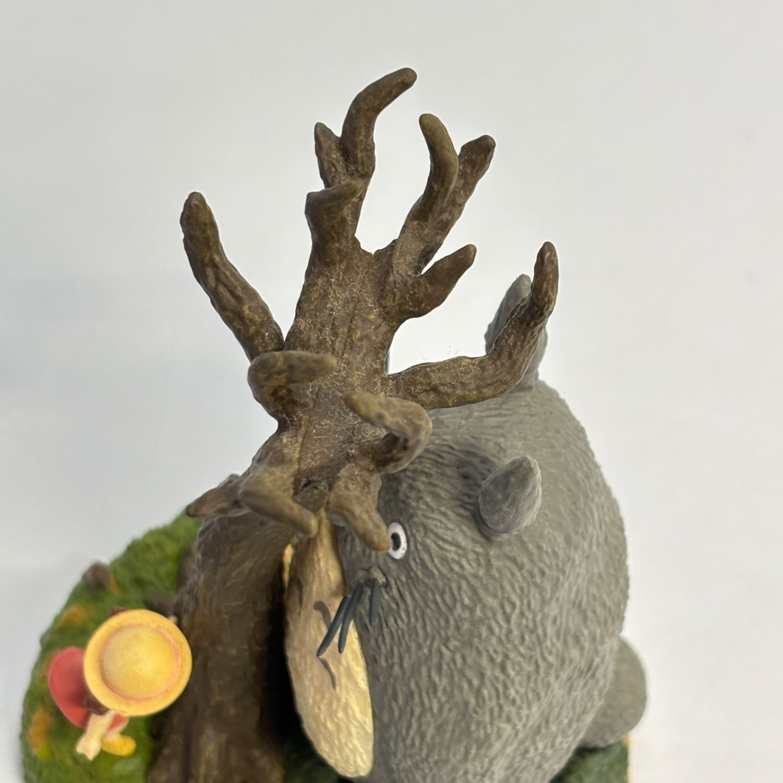 売れ筋 となりのトトロ トトロの不思議な木 かくれんぼフィギュア 2014