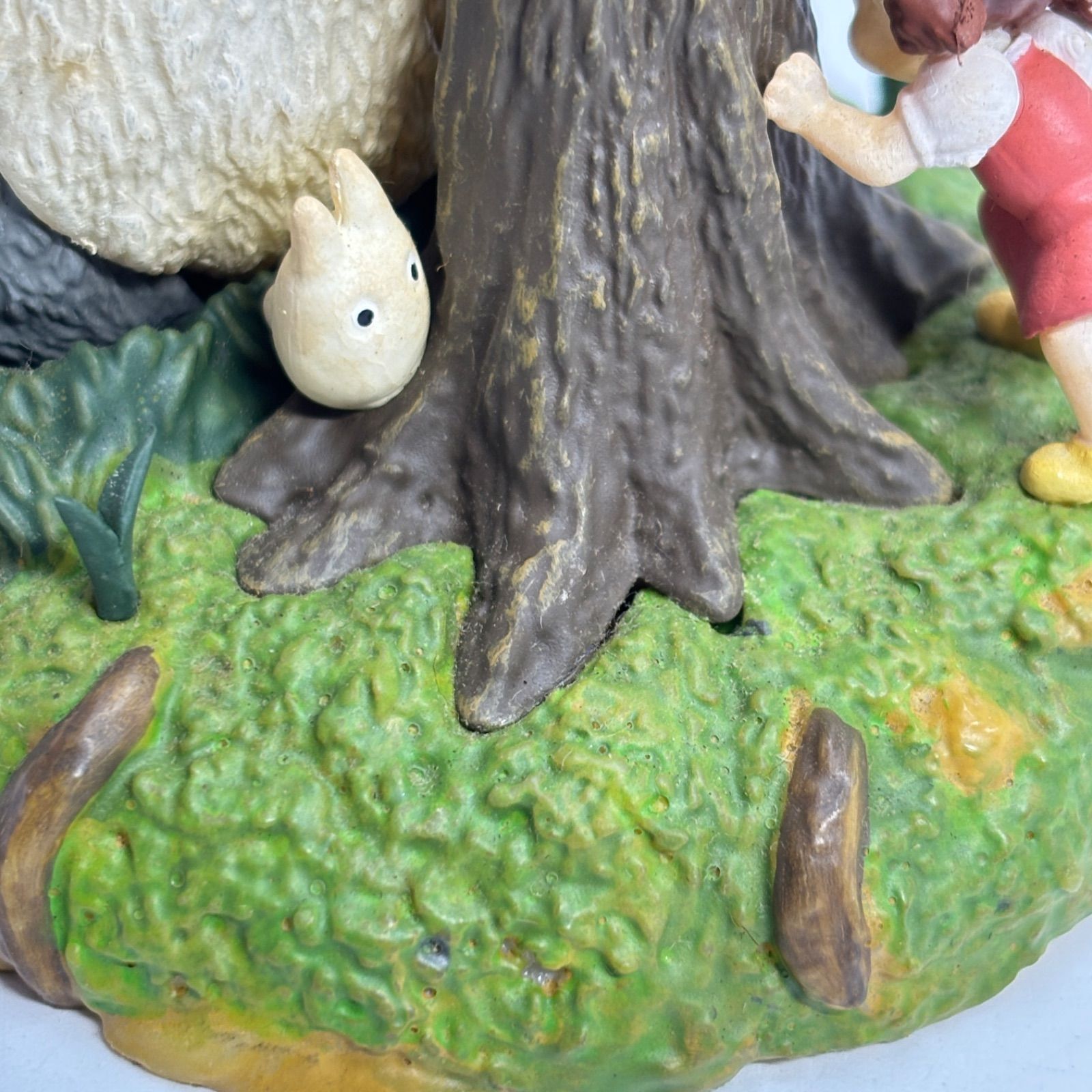 売れ筋 となりのトトロ トトロの不思議な木 かくれんぼフィギュア 2014