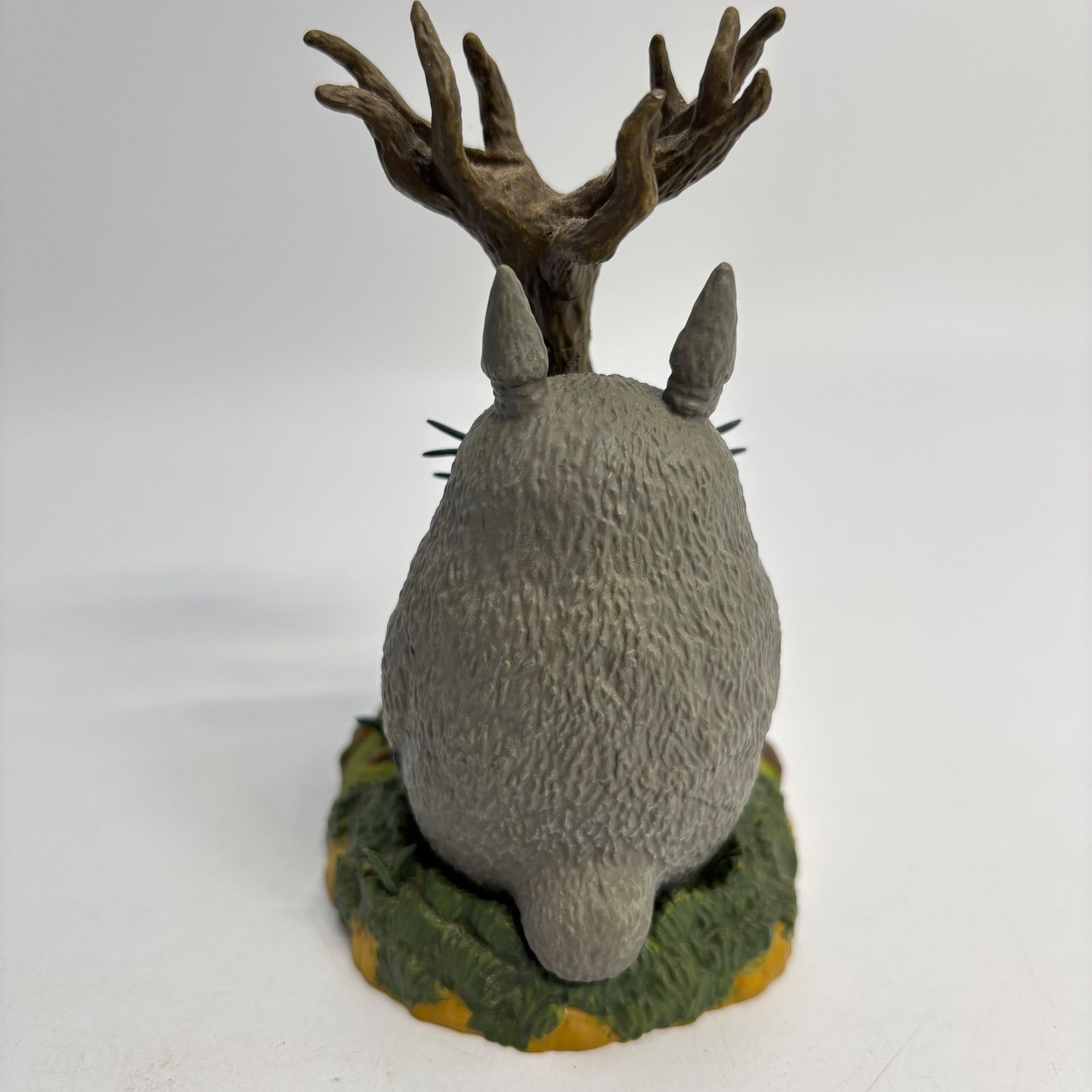 売れ筋 となりのトトロ トトロの不思議な木 かくれんぼフィギュア 2014